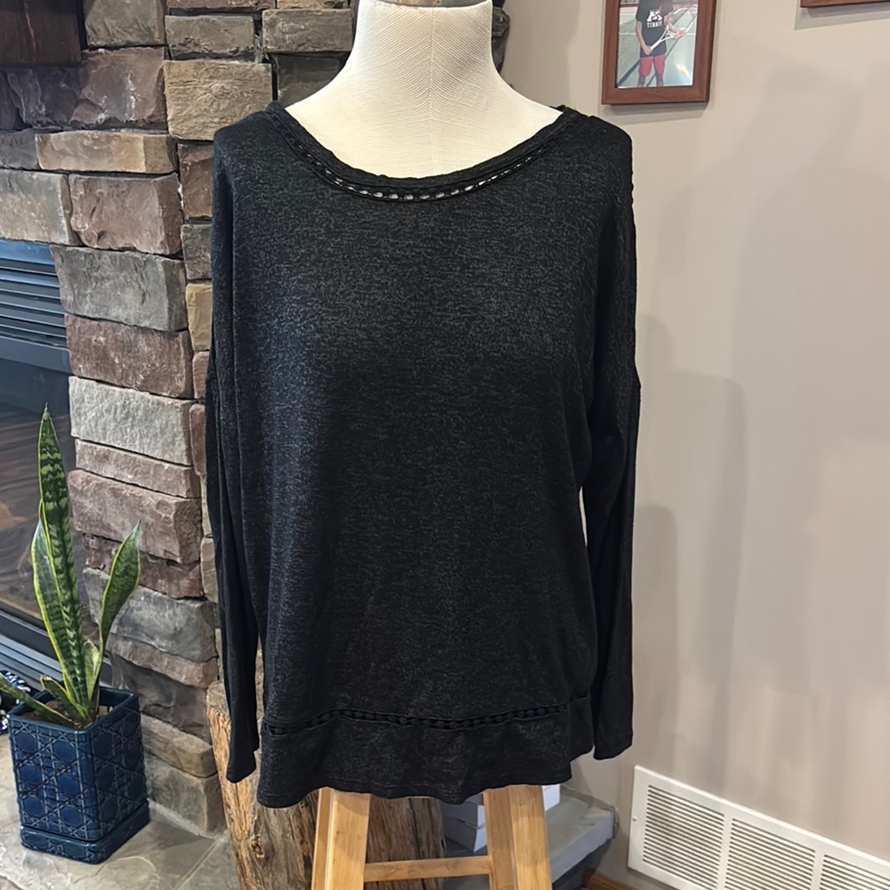 Maurices Black Relaxed Long Sleeve Blouse